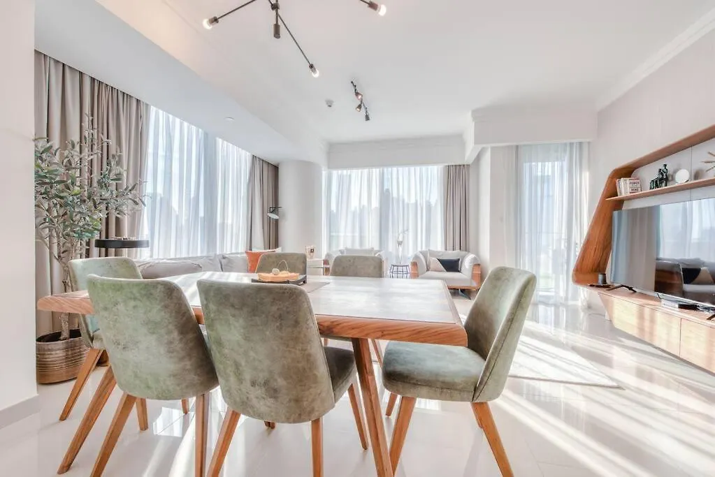 Luxury Level 12 On Boulevard Point Apartment Dubai